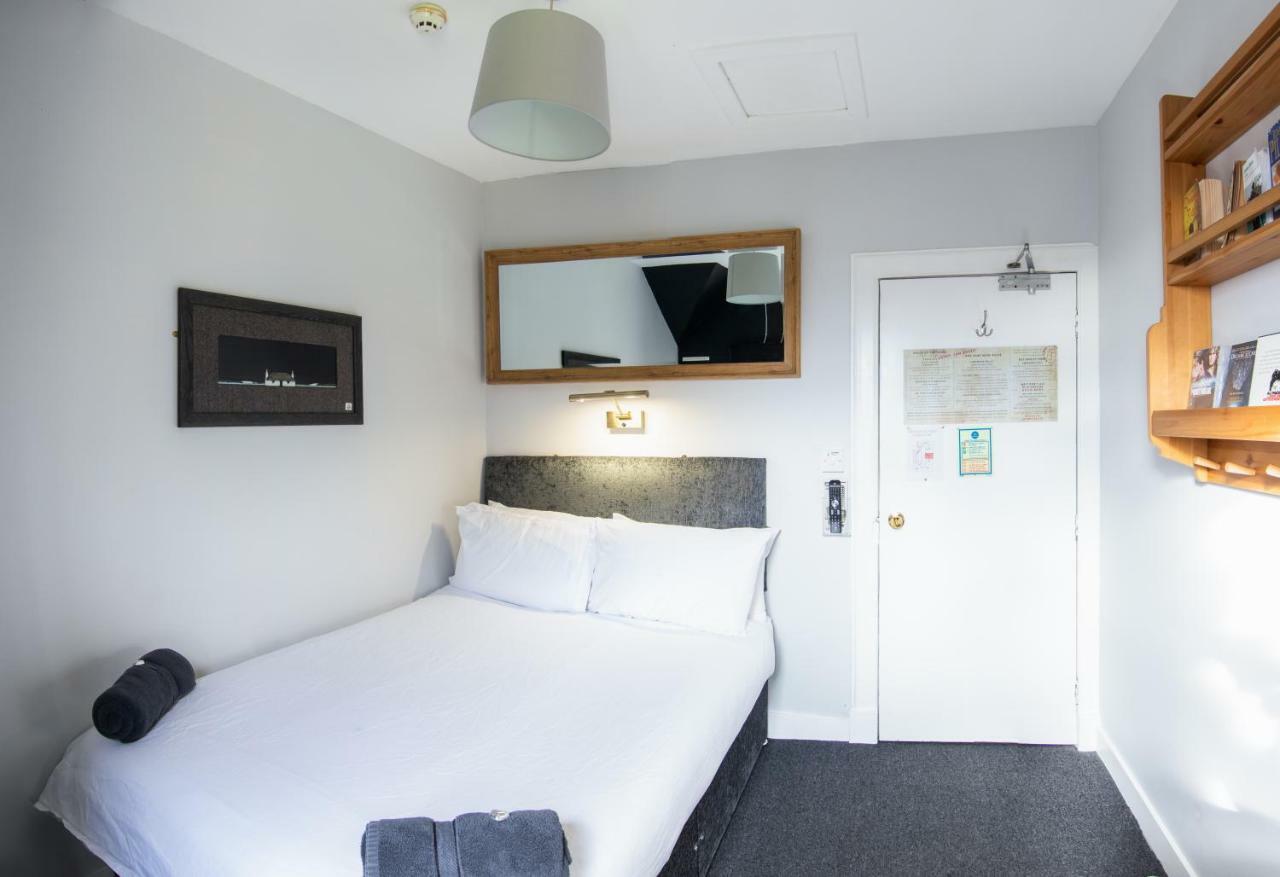 Bazpackers Auberge de jeunesse *